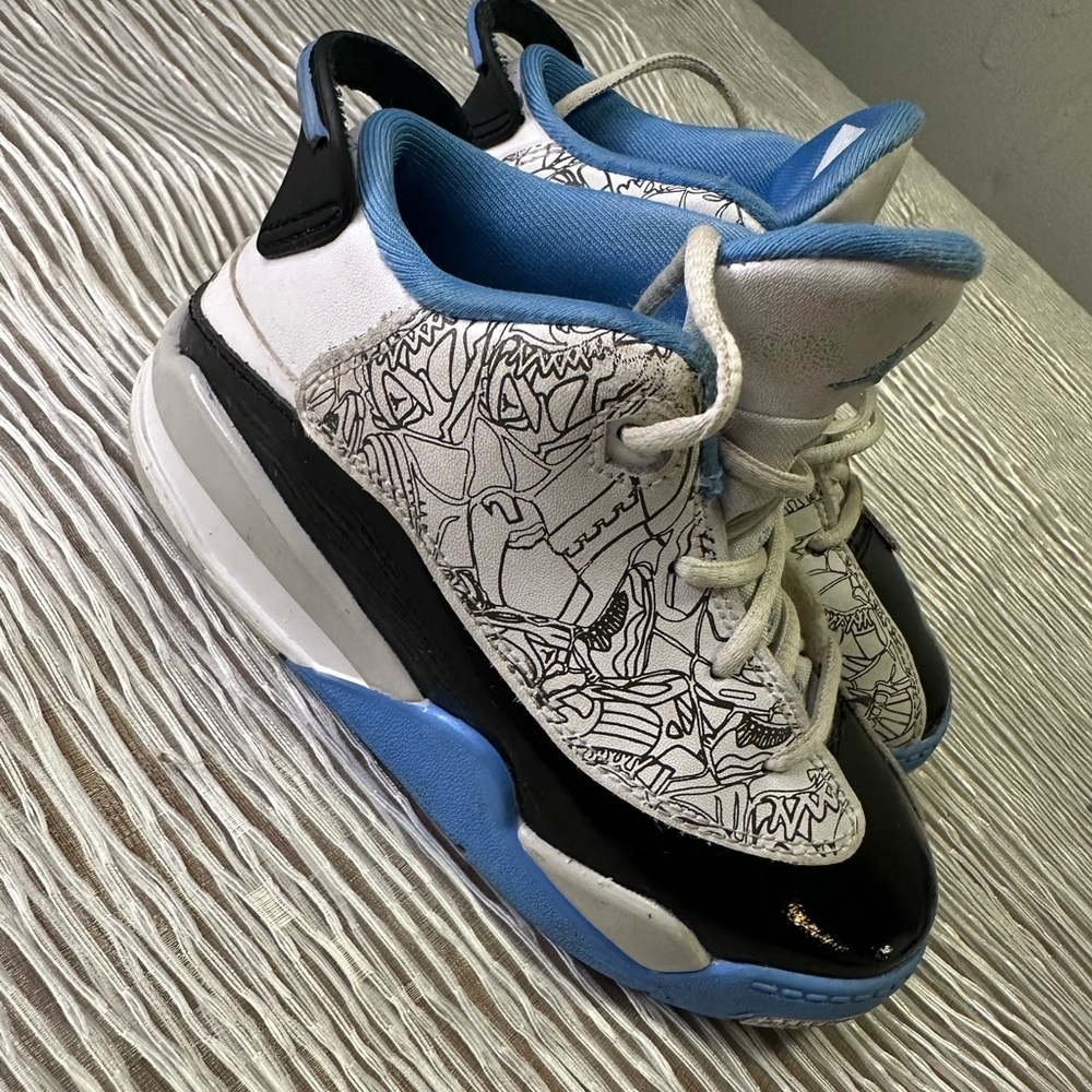 Jordan shoes for kids USA 10 C